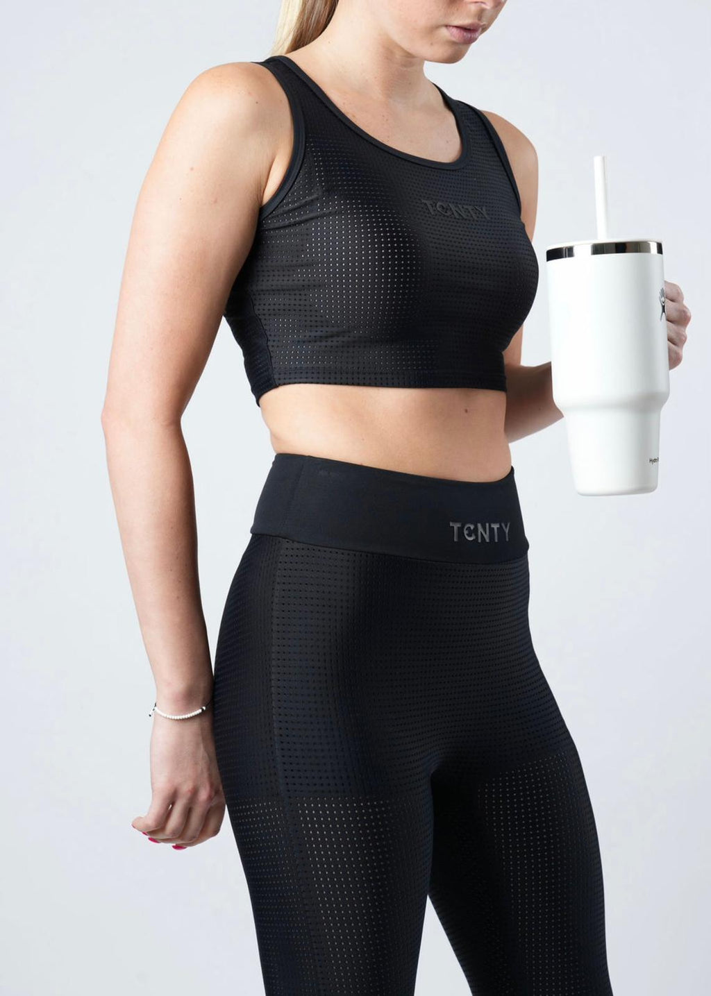 TENTY top